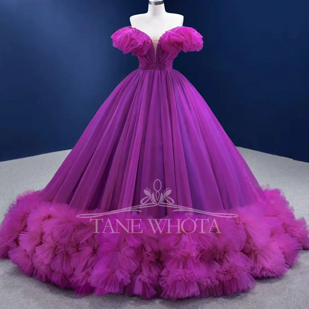 Elegant Sweetheart Beaded Lace-Up Back Ball Gown Women's Customizable Evening Dress
Elegant Sweetheart Beaded Lace-Up Back Ball Gown Women's Customizable Evening Dress