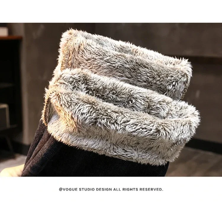 Ultra-Warm Fur Lined Thiened Slim Fit Men's Jeans Korean Sle Casual Straight Leg Stretchy Fce Winter Denim Pants
Ultra-Warm Fur Lined Thiened Slim Fit Men's Jeans Korean Sle Casual Straight Leg Stretchy Fce Winter Denim Pants