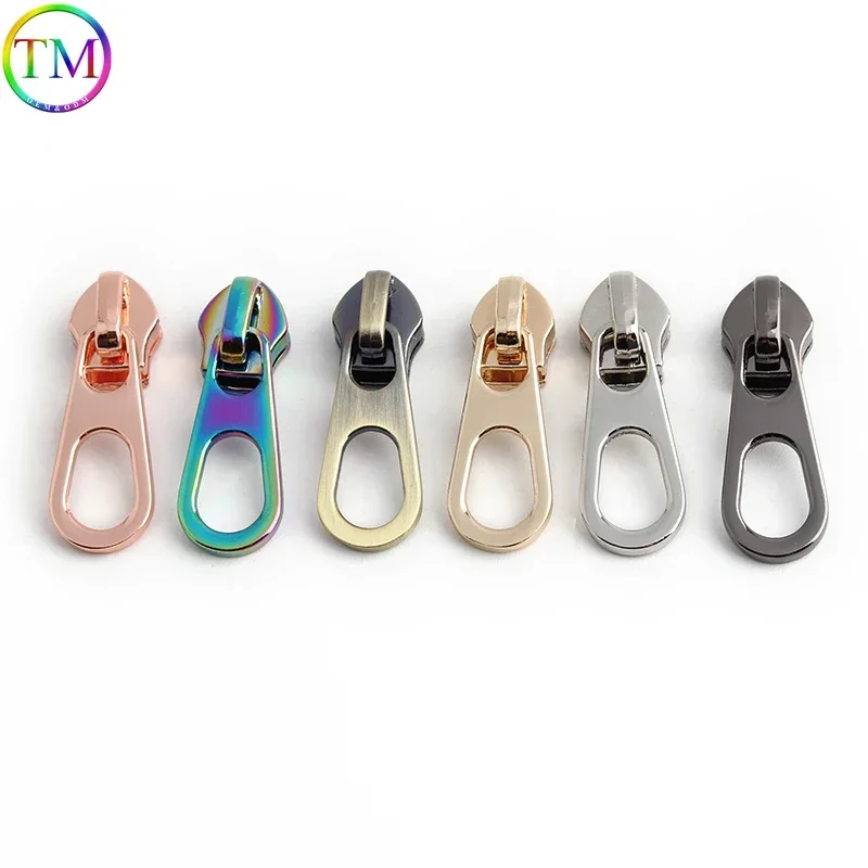 10-50PCS Detachable 5# Sewing Zippers Sliders for Nylon Zipper Tapes Bag Zip Puller Head Purses Zips Repair Kits DIY Accessories
10-50PCS Detachable 5# Sewing Zippers Sliders for Nylon Zipper Tapes Bag Zip Puller Head Purses Zips Repair Kits DIY Accessories