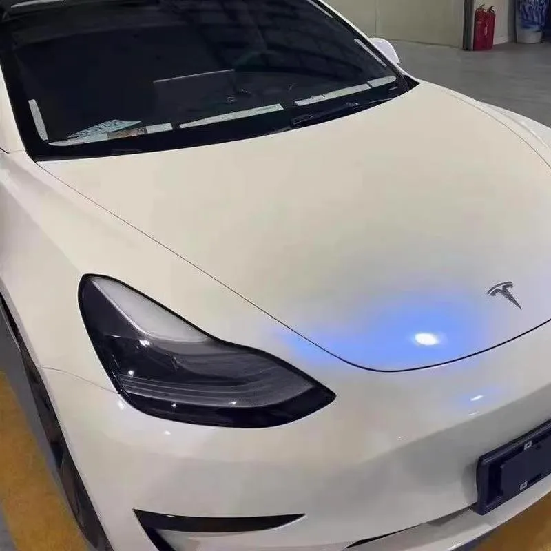 Глянцевая жемчужно-белая виниловая пленка, синяя фольга-хамелеон для самоклеящейся наклейки, упаковка автомобиля
Глянцевая жемчужно-белая виниловая пленка, синяя фольга-хамелеон для самоклеящейся наклейки, упаковка автомобиля