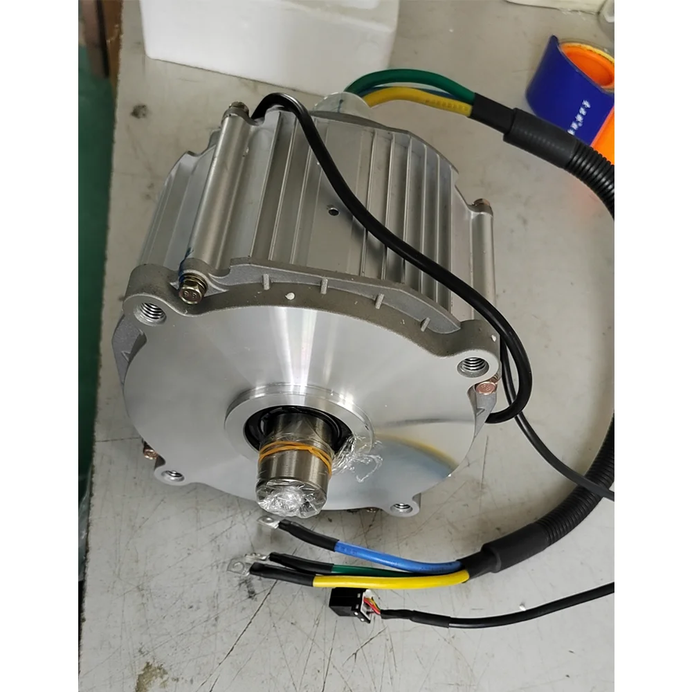perfect goods IP55 190TYZ Motor 72VDC 2.0KW 2500rpm EDRIVE Car Motor1 1
perfect goods IP55 190TYZ Motor 72VDC 2.0KW 2500rpm EDRIVE Car Motor1 1