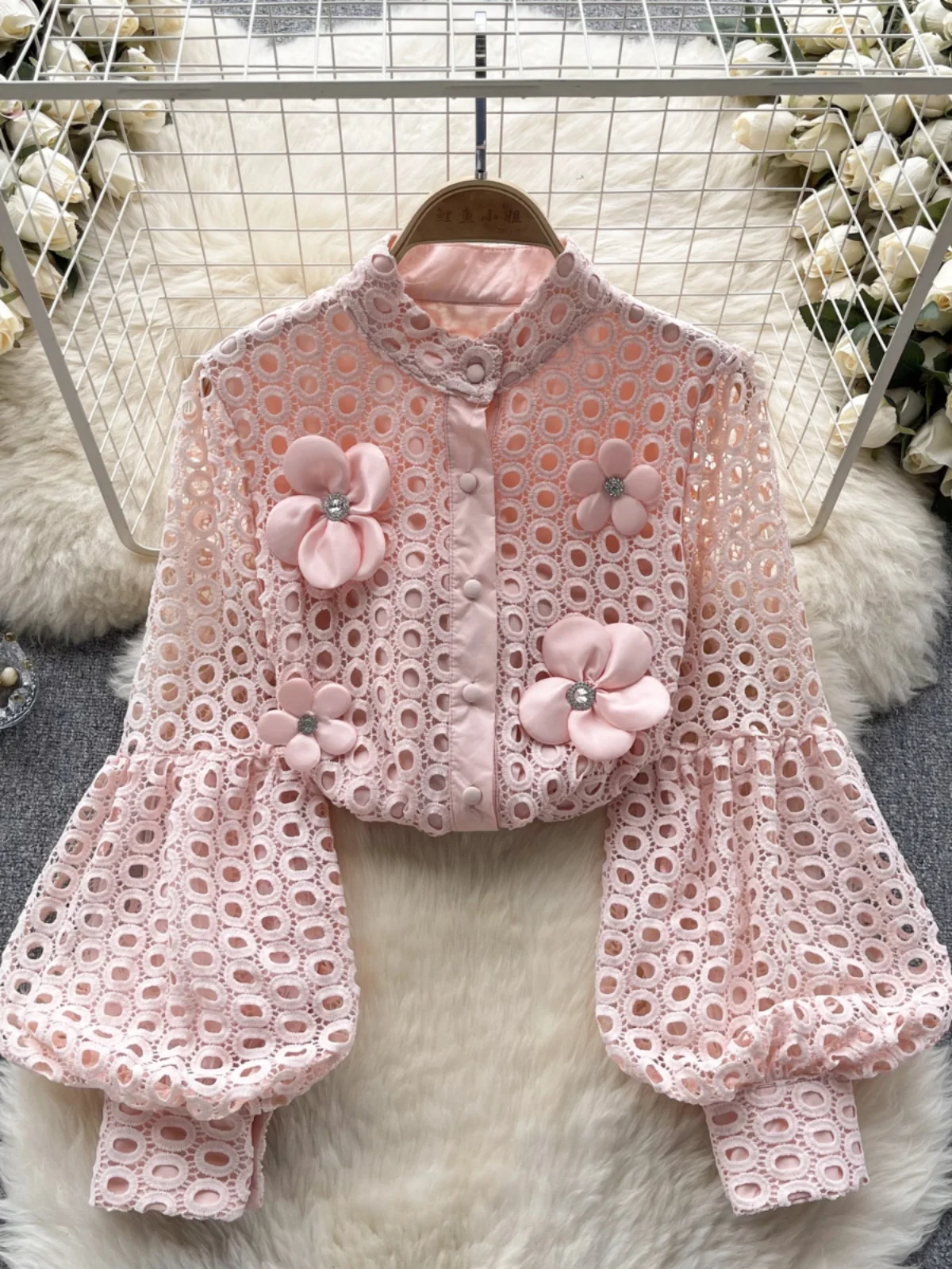 Women's Spring Autumn Elegant Lantern Sleeve Flowers Hollow Out Shirt Lady Solid Color Single Breasted Turn Down Collar Blouse
Women's Spring Autumn Elegant Lantern Sleeve Flowers Hollow Out Shirt Lady Solid Color Single Breasted Turn Down Collar Blouse