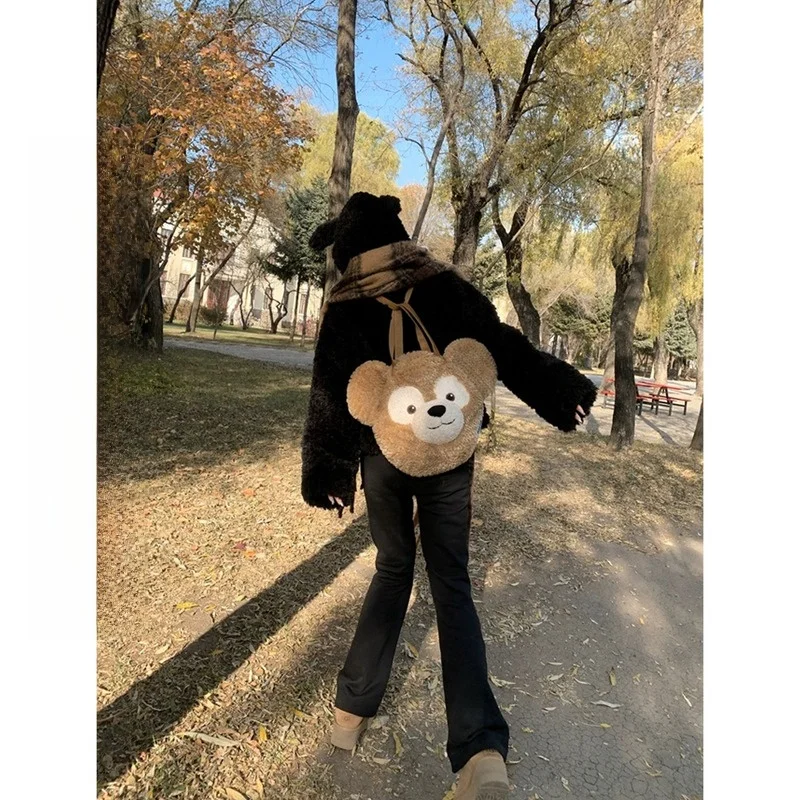 Белая женская куртка из овечьей шерсти на осень-зиму, комфортная, свободного кроя, на молнии, с капюшоном, для повседневной носки
Белая женская куртка из овечьей шерсти на осень-зиму, комфортная, свободного кроя, на молнии, с капюшоном, для повседневной носки