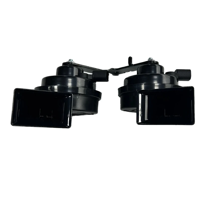 STE-eAutomotive Super Loud Snail Horn Double Whistle Sound Speaker for Tesla Model 3
STE-eAutomotive Super Loud Snail Horn Double Whistle Sound Speaker for Tesla Model 3