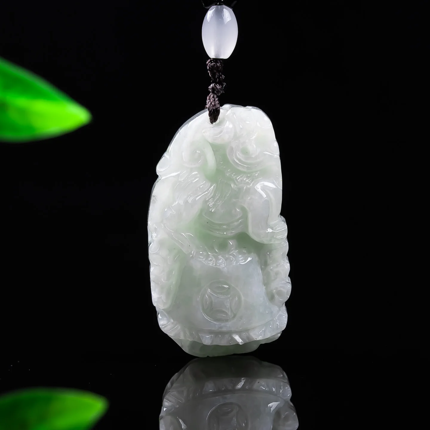 Натуральный белый бирманский нефритовый кулон-пиксиу, талисман, роскошное дизайнерское ювелирное украшение из настоящего нефрита, подарок для женщин
Натуральный белый бирманский нефритовый кулон-пиксиу, талисман, роскошное дизайнерское ювелирное украшение из настоящего нефрита, подарок для женщин