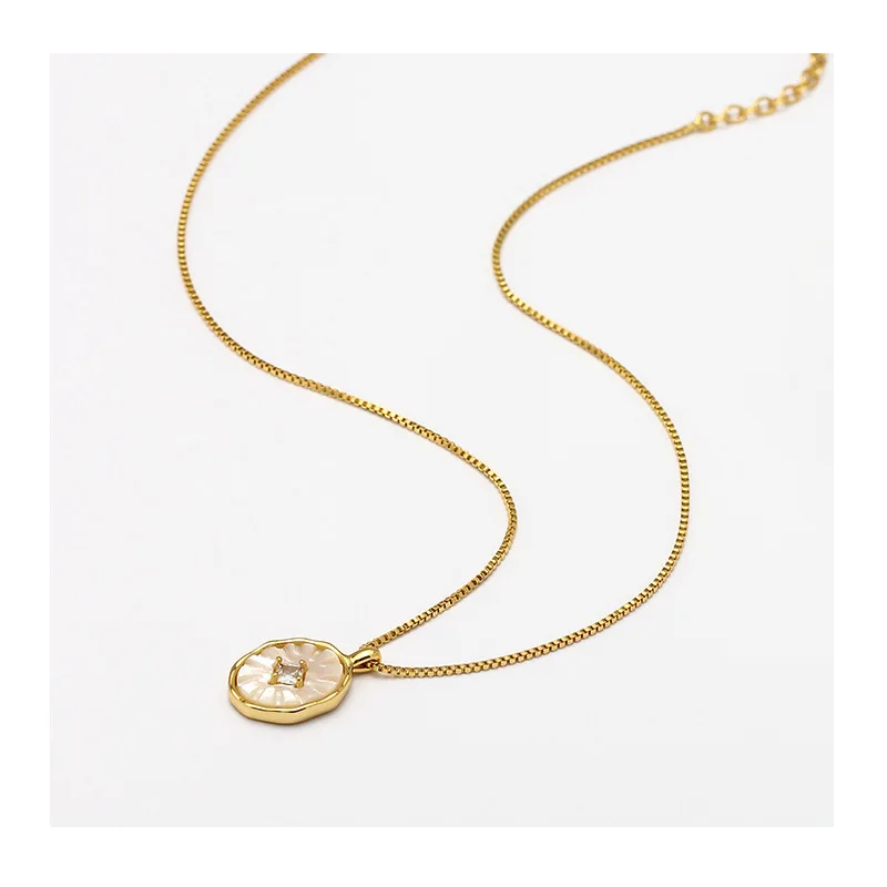 Korean Shell Pendant Necklace Zircon Gold-plated Collarbone Chain Trend Fairy Niche Design High Sense
Korean Shell Pendant Necklace Zircon Gold-plated Collarbone Chain Trend Fairy Niche Design High Sense