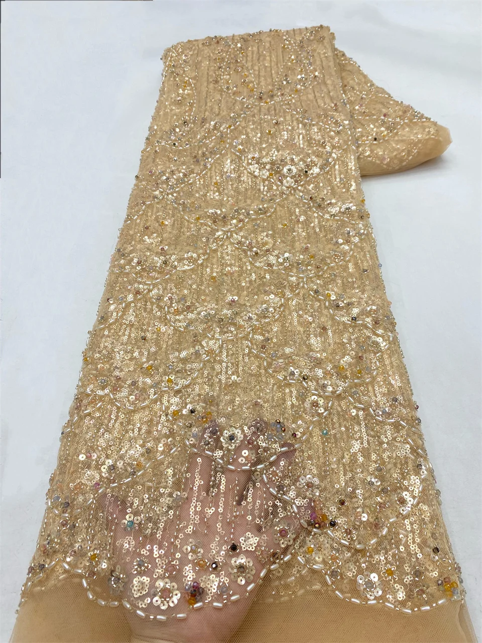 2024 African Lace Fabric Light Luxury Nigerian Sequins Handmade Beads French Tulle Lace Fabric for Party Wedding Dress HXZ6147
2024 African Lace Fabric Light Luxury Nigerian Sequins Handmade Beads French Tulle Lace Fabric for Party Wedding Dress HXZ6147