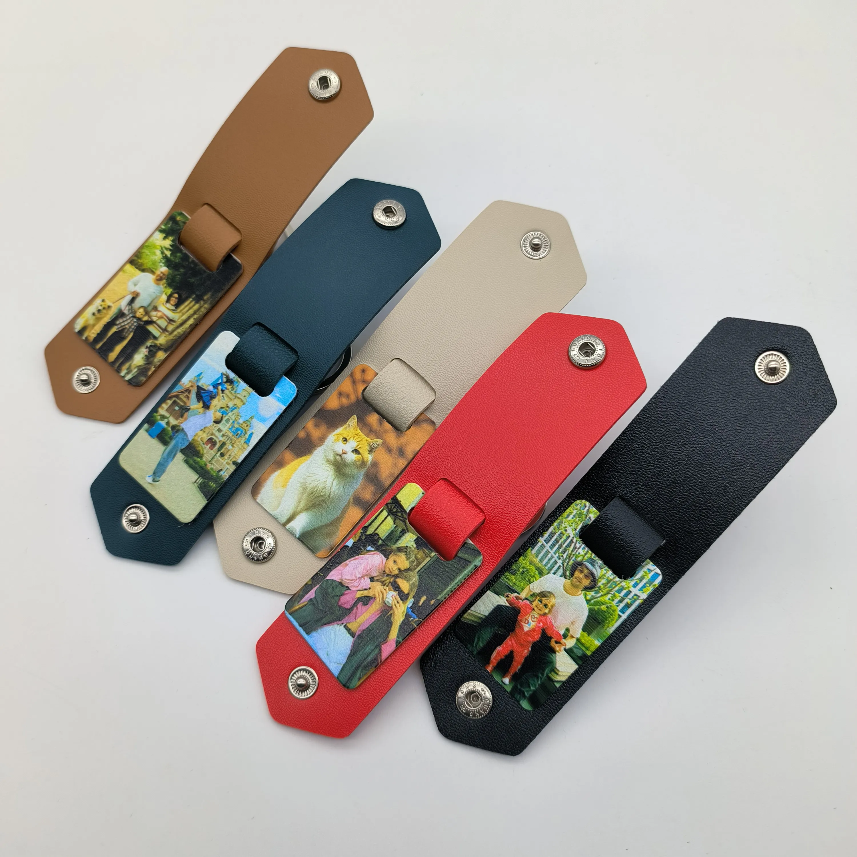 Custom Leather Photo Keychain, High Quality Leather Material, Perfect for Birthday, Valentine's Day, Mother's Day, Father's Day
Custom Leather Photo Keychain, High Quality Leather Material, Perfect for Birthday, Valentine's Day, Mother's Day, Father's Day