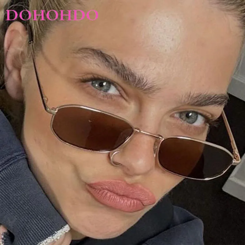 Fashion Small Frame Metal Leg Square Women Sunglasses Luxury Brand Designer For Men Sunglass Travel Driving Eyewear UV400 Unisex
Fashion Small Frame Metal Leg Square Women Sunglasses Luxury Brand Designer For Men Sunglass Travel Driving Eyewear UV400 Unisex