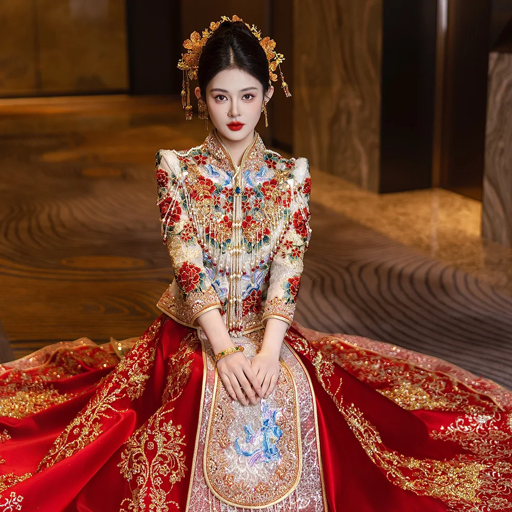 New Chinese Heavy Industry Xiuhe Clothing 2026 New Bridal Wedding Dress Embroidered High end Chinese Wedding Dress
New Chinese Heavy Industry Xiuhe Clothing 2026 New Bridal Wedding Dress Embroidered High end Chinese Wedding Dress