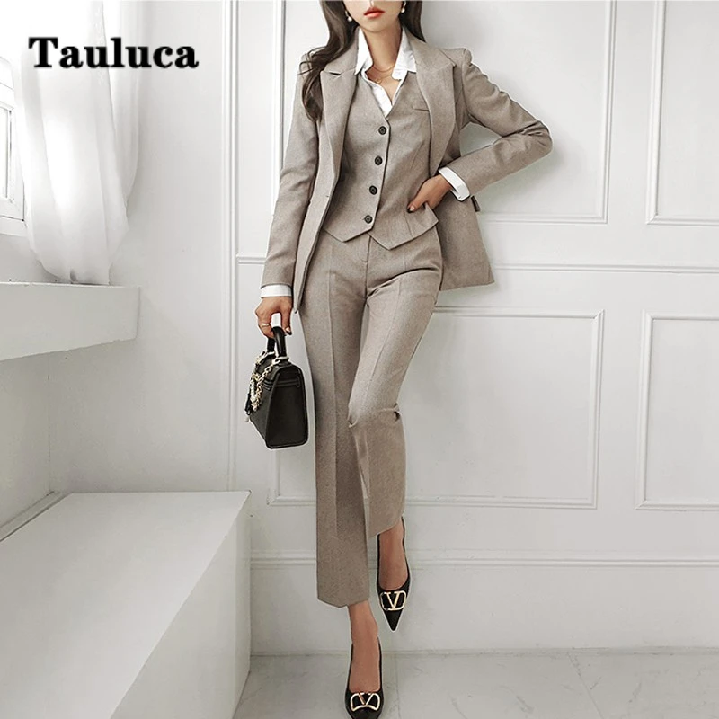 New Fall Autumn 3 Pieces Set Women Matching Sets Elegant Formal Office Ladies Suit Blazer Jacket Vest Professional Long Pants
New Fall Autumn 3 Pieces Set Women Matching Sets Elegant Formal Office Ladies Suit Blazer Jacket Vest Professional Long Pants