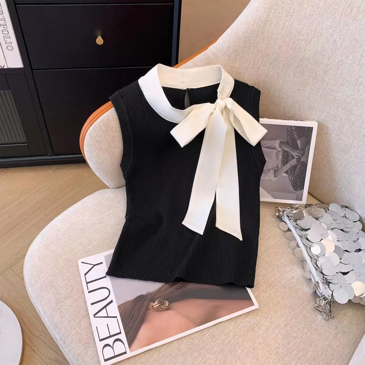 Slim Fit Sleeveless Women's Base Shirt Summer Inner Wear Knot T-Shirt Fashionable Commute Style Thinming Outerwear
Slim Fit Sleeveless Women's Base Shirt Summer Inner Wear Knot T-Shirt Fashionable Commute Style Thinming Outerwear
