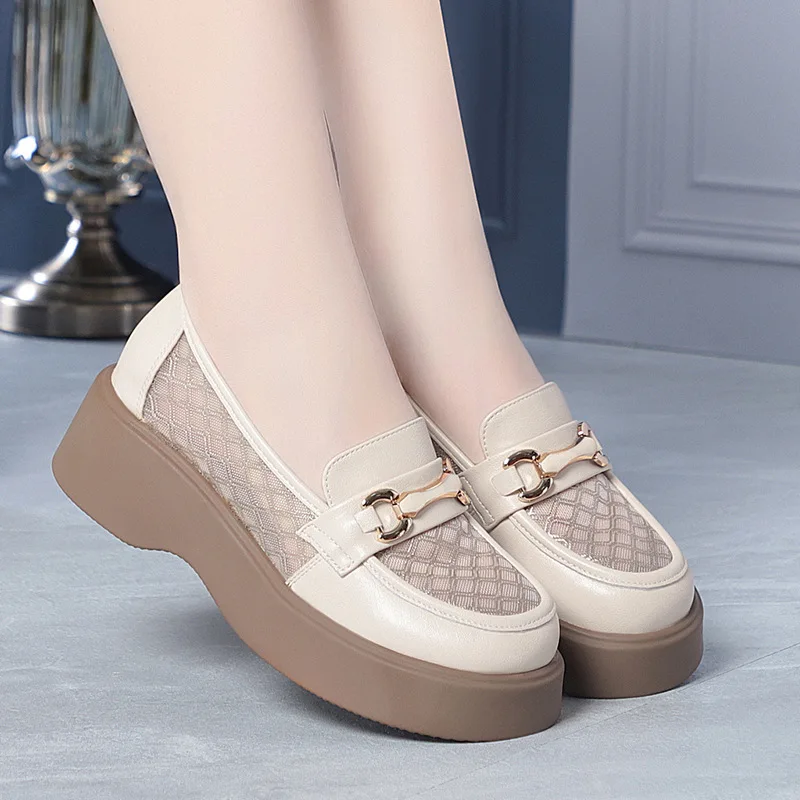 White Perforated Wedge Sandals Mary Jane Style With Adjustable Buckle Strap And Rhinestone Detail Breathable Casual Comfortable
White Perforated Wedge Sandals Mary Jane Style With Adjustable Buckle Strap And Rhinestone Detail Breathable Casual Comfortable