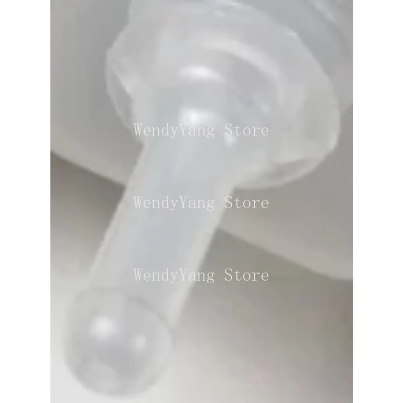 Suitable for 804 904 Tractor Accessories, Brake Oil Cup, Plastic Pot Cup, Oil Storage Tank, Dual Tube Brake Fluid Oil Pot
Suitable for 804 904 Tractor Accessories, Brake Oil Cup, Plastic Pot Cup, Oil Storage Tank, Dual Tube Brake Fluid Oil Pot