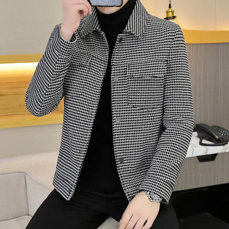 Casual Men's Plaid Short Woolen Coats 2025 Autumn Winter Streetwear Slim Fit Windbreaker Jackets Clothing Checkered Tops Parkas
Casual Men's Plaid Short Woolen Coats 2025 Autumn Winter Streetwear Slim Fit Windbreaker Jackets Clothing Checkered Tops Parkas