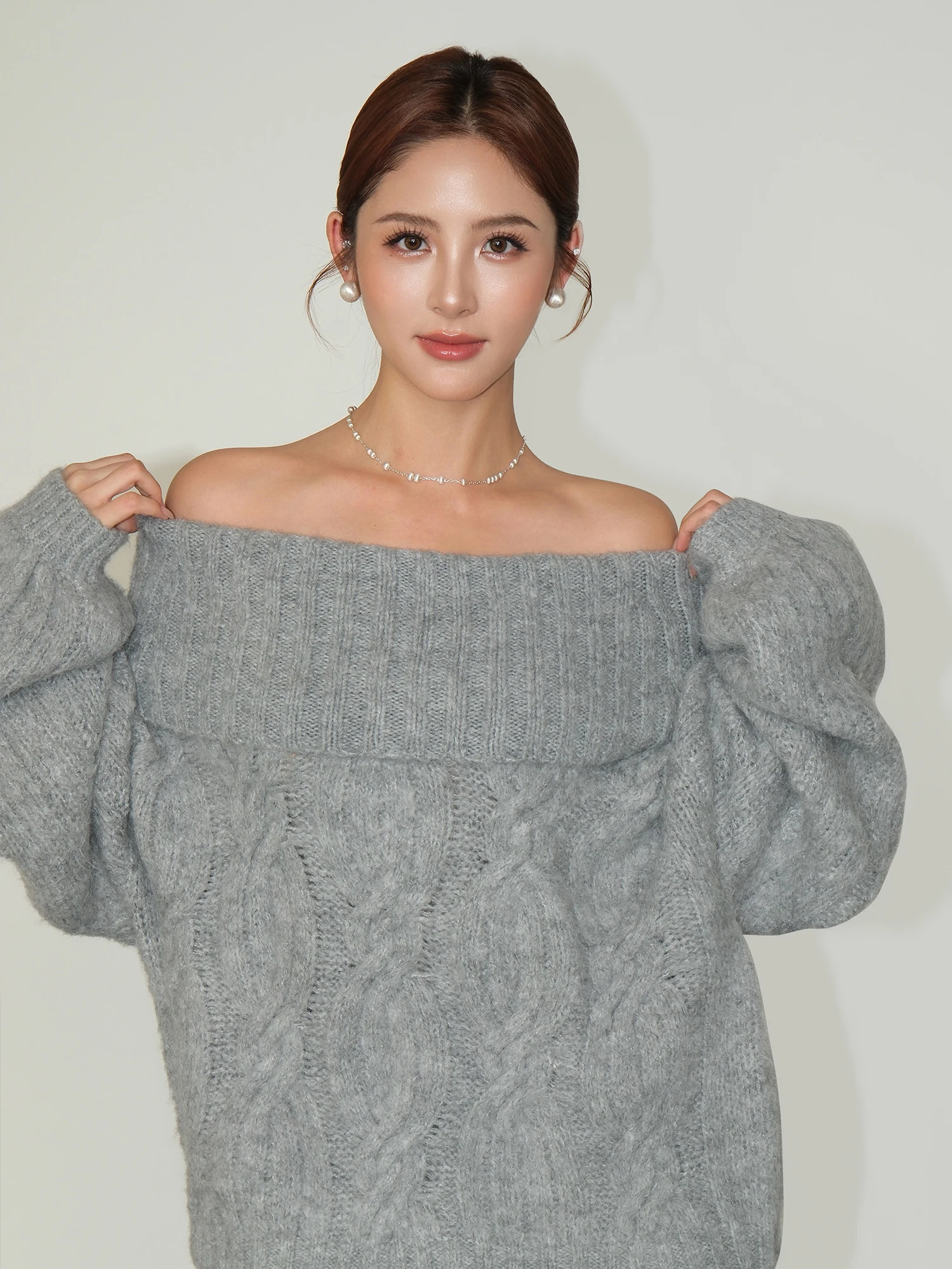 Свитер NEVA HU Muse Godd Lazy Sle с одним открытым плечом, женский, свободный, льняной, с узором, вязаный, с открытыми плечами
Свитер NEVA HU Muse Godd Lazy Sle с одним открытым плечом, женский, свободный, льняной, с узором, вязаный, с открытыми плечами