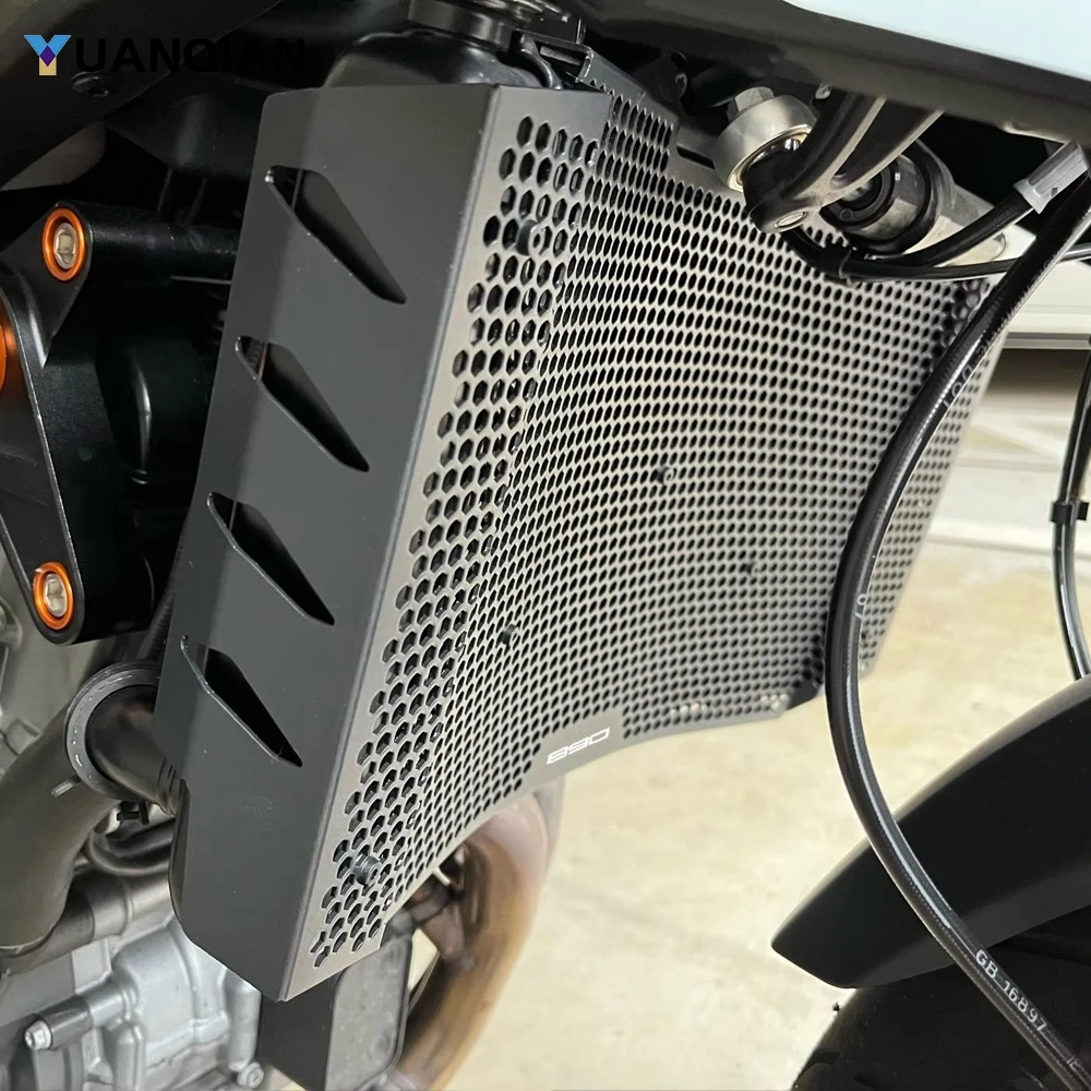 FOR KTM Duke 890 Duke 890R 890 Duke R GP 2020 2021 2023 2024 2025 Motorcycle Radiator Guard Protection Grille Cover Protector
FOR KTM Duke 890 Duke 890R 890 Duke R GP 2020 2021 2023 2024 2025 Motorcycle Radiator Guard Protection Grille Cover Protector