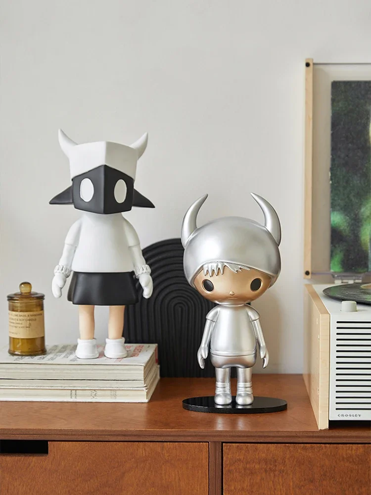 Creative Cartoon Figurines, Luxury Ornament, Living Room,TV Cabinet,Foyer,Office Desk,Soft Decoration,Statette Gift, Customized
Creative Cartoon Figurines, Luxury Ornament, Living Room,TV Cabinet,Foyer,Office Desk,Soft Decoration,Statette Gift, Customized