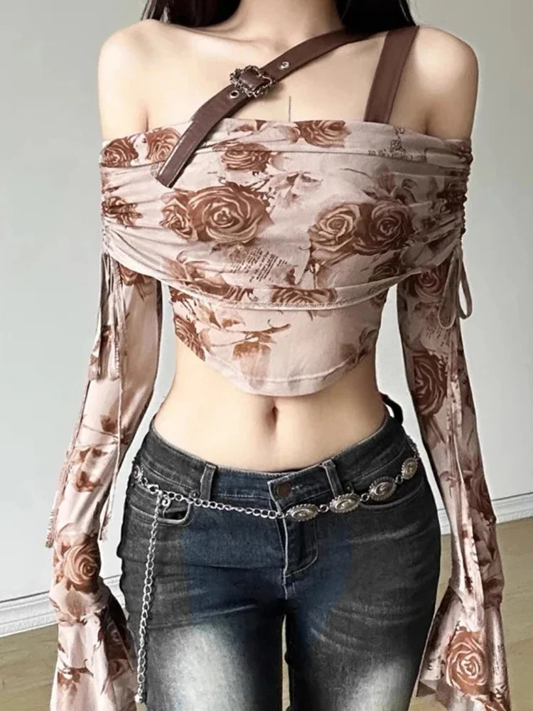 Zoki Rose Print Cropped T Shirt Women Flare Sleeve Off Shoulder Tops American Y2K Slim Sexy Slash Neck Female Pu Patchwork Tees
Zoki Rose Print Cropped T Shirt Women Flare Sleeve Off Shoulder Tops American Y2K Slim Sexy Slash Neck Female Pu Patchwork Tees