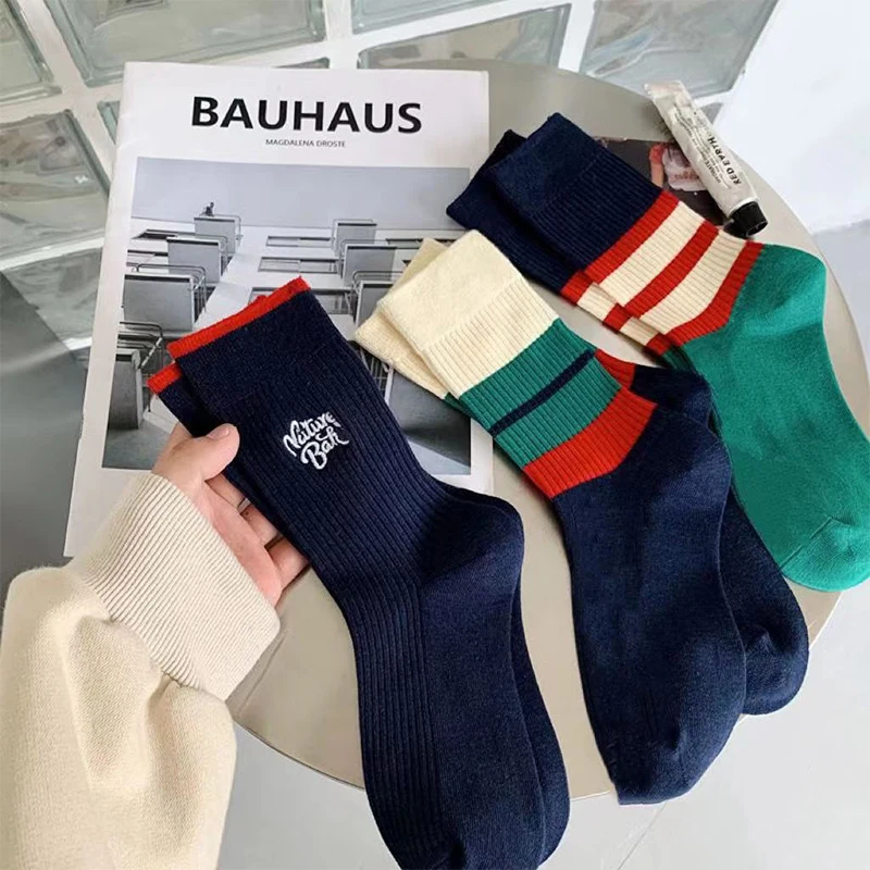 Blue Green Sports Socks Stripe Simple Fashion Hip Hop Embroidery Cotton Sock Unisex Skateboard School Party Thin Comfortable
Blue Green Sports Socks Stripe Simple Fashion Hip Hop Embroidery Cotton Sock Unisex Skateboard School Party Thin Comfortable