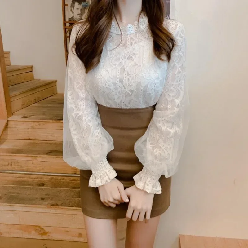 Spring Women White Lace Blouse Shirt Long Sleeve Blouse Femme Women Tops Shirts hollow out womens bouses shirts tops
Spring Women White Lace Blouse Shirt Long Sleeve Blouse Femme Women Tops Shirts hollow out womens bouses shirts tops