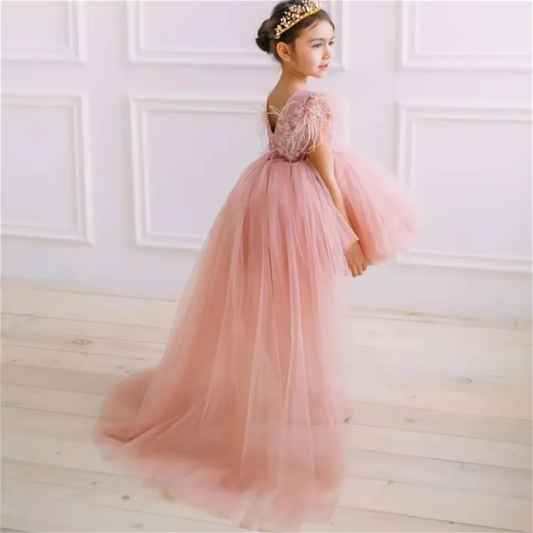 2025 Flower Girl Dress Pink Fluffy Tulle Applique Lace Wedding Elegant Flower Child's First Eucharistic Birthday Party Dress
2025 Flower Girl Dress Pink Fluffy Tulle Applique Lace Wedding Elegant Flower Child's First Eucharistic Birthday Party Dress