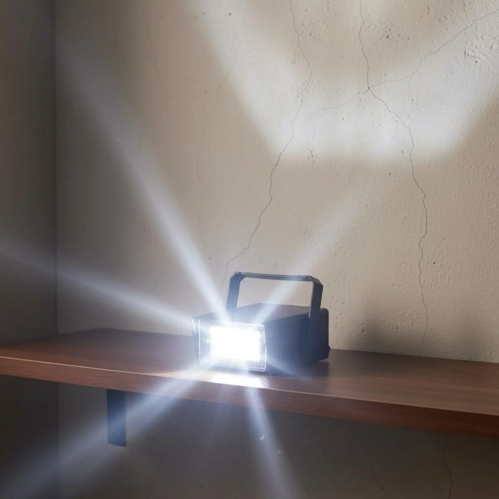 Mini Strobe Light Compact LED Strobe Lamp Stage Flash Light Multi-Color Party Lighting Lightweight for Karaoke Room
Mini Strobe Light Compact LED Strobe Lamp Stage Flash Light Multi-Color Party Lighting Lightweight for Karaoke Room