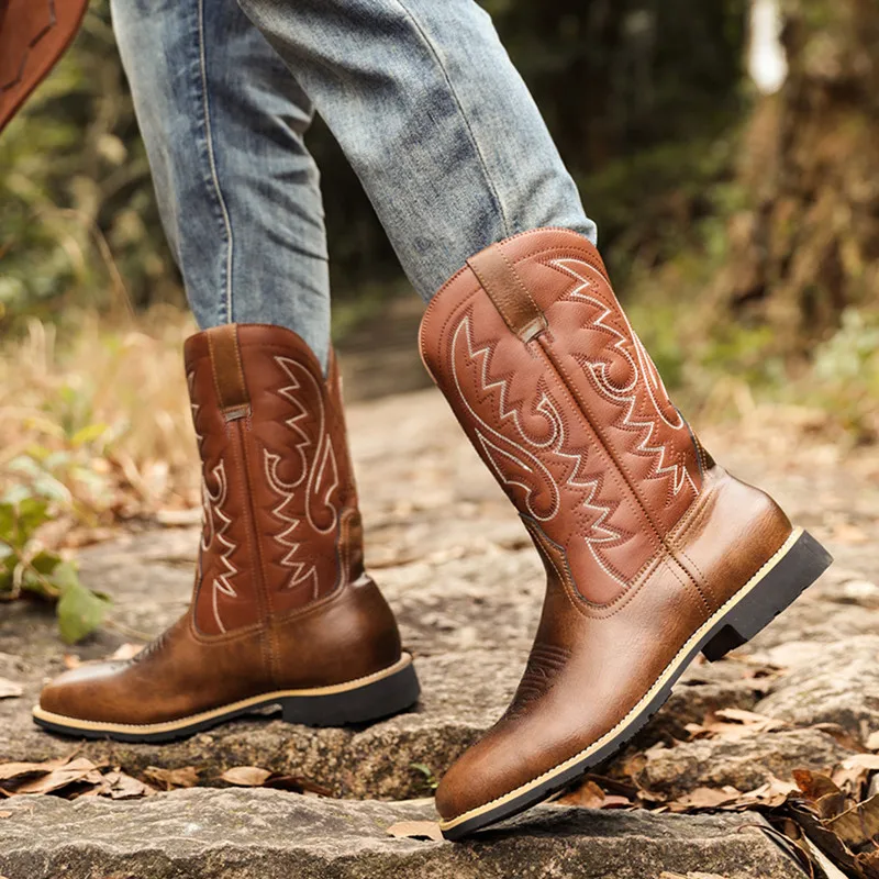New Luxury Brand Mid-calf Western Boots Men Black Brown Cowboy Boots Handmade Leather Shoes Punk Man Women Unisex Riding Botas
New Luxury Brand Mid-calf Western Boots Men Black Brown Cowboy Boots Handmade Leather Shoes Punk Man Women Unisex Riding Botas