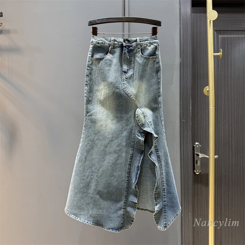 Retro Irregular Denim Skirt Women's 2025 Summer New Temperament Slim Hip-wrapped Medium and Long Fishtail Skirt Ladies
Retro Irregular Denim Skirt Women's 2025 Summer New Temperament Slim Hip-wrapped Medium and Long Fishtail Skirt Ladies