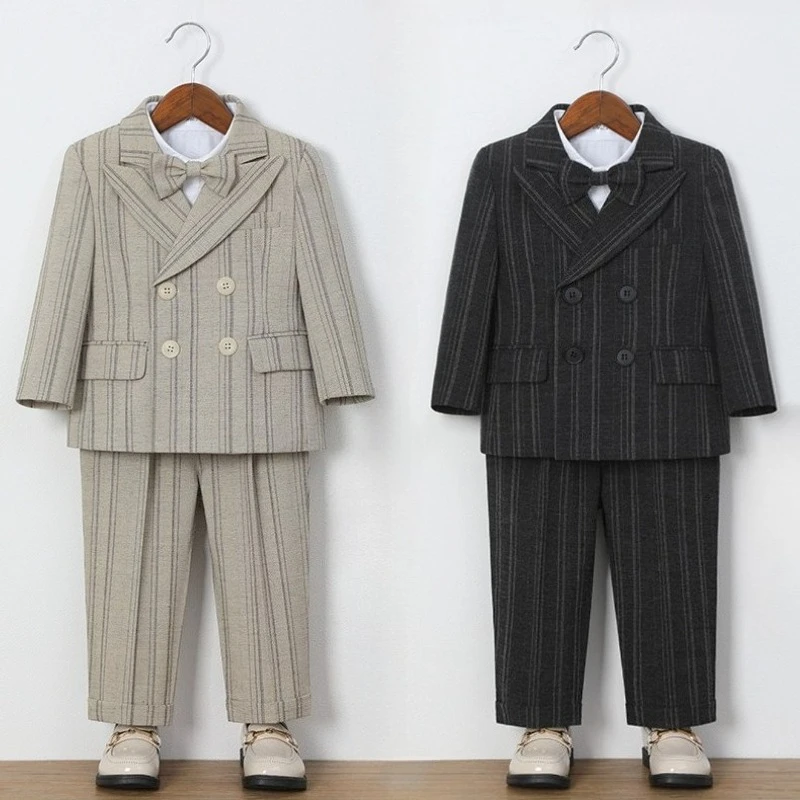 Boys Suit Set for Wedding British Gentleman Kids Piano Performance Tuxedo Boy Birthday Photoshoot Formal Outfits Size 90-150cm 
Boys Suit Set for Wedding British Gentleman Kids Piano Performance Tuxedo Boy Birthday Photoshoot Formal Outfits Size 90-150cm
