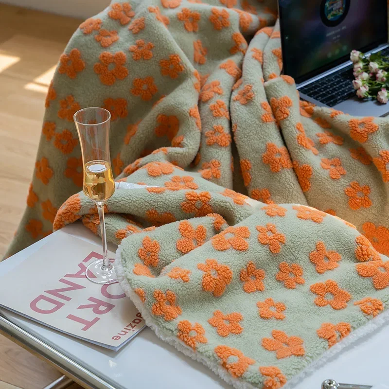 IG Fresh Fluffy Plush Blanket Thickened Warm and Soft Multi-scene Nap Air Conditioning Bedroom Shawl Sofa Travel Blankets
IG Fresh Fluffy Plush Blanket Thickened Warm and Soft Multi-scene Nap Air Conditioning Bedroom Shawl Sofa Travel Blankets
