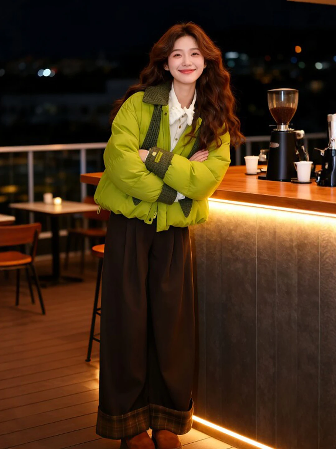 Мягкая хлопковая куртка в стиле ретро в стиле ретро, корейская зимняя верхняя одежда, дышащее теплое стеганое пальто для женщин на зиму
Мягкая хлопковая куртка в стиле ретро в стиле ретро, корейская зимняя верхняя одежда, дышащее теплое стеганое пальто для женщин на зиму