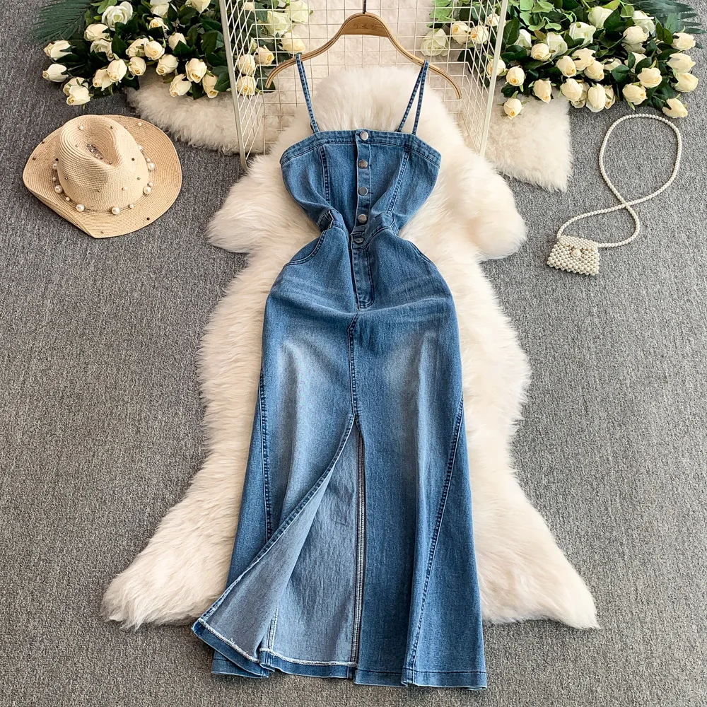 Summer Spaghetti Strap Denim Dress Women Single Breasted Sleeveless Slit Dresses American Retro Elegant Blue Cowboy dress 
Summer Spaghetti Strap Denim Dress Women Single Breasted Sleeveless Slit Dresses American Retro Elegant Blue Cowboy dress