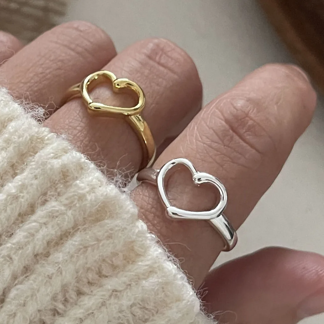 925 Sterling Silver Rings for Women Couple Minimalist Handmade Gold Heart Ring Party Jewelry Gift Prevent Allergy
925 Sterling Silver Rings for Women Couple Minimalist Handmade Gold Heart Ring Party Jewelry Gift Prevent Allergy