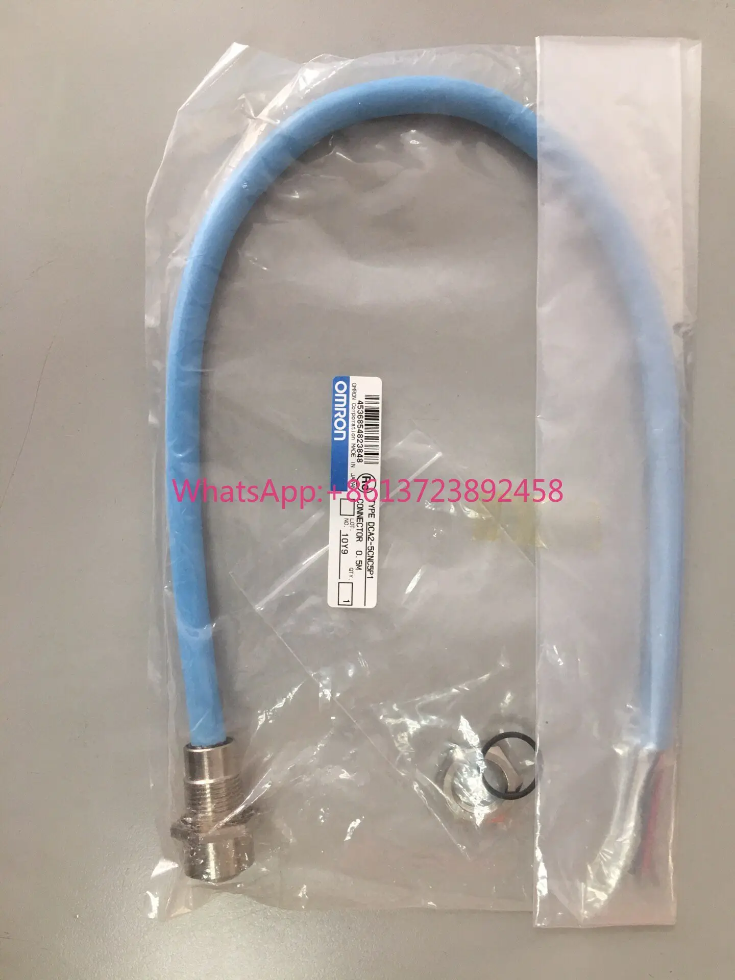 OMRON Cable Model: DCA2-5CNC5P1
OMRON Cable Model: DCA2-5CNC5P1