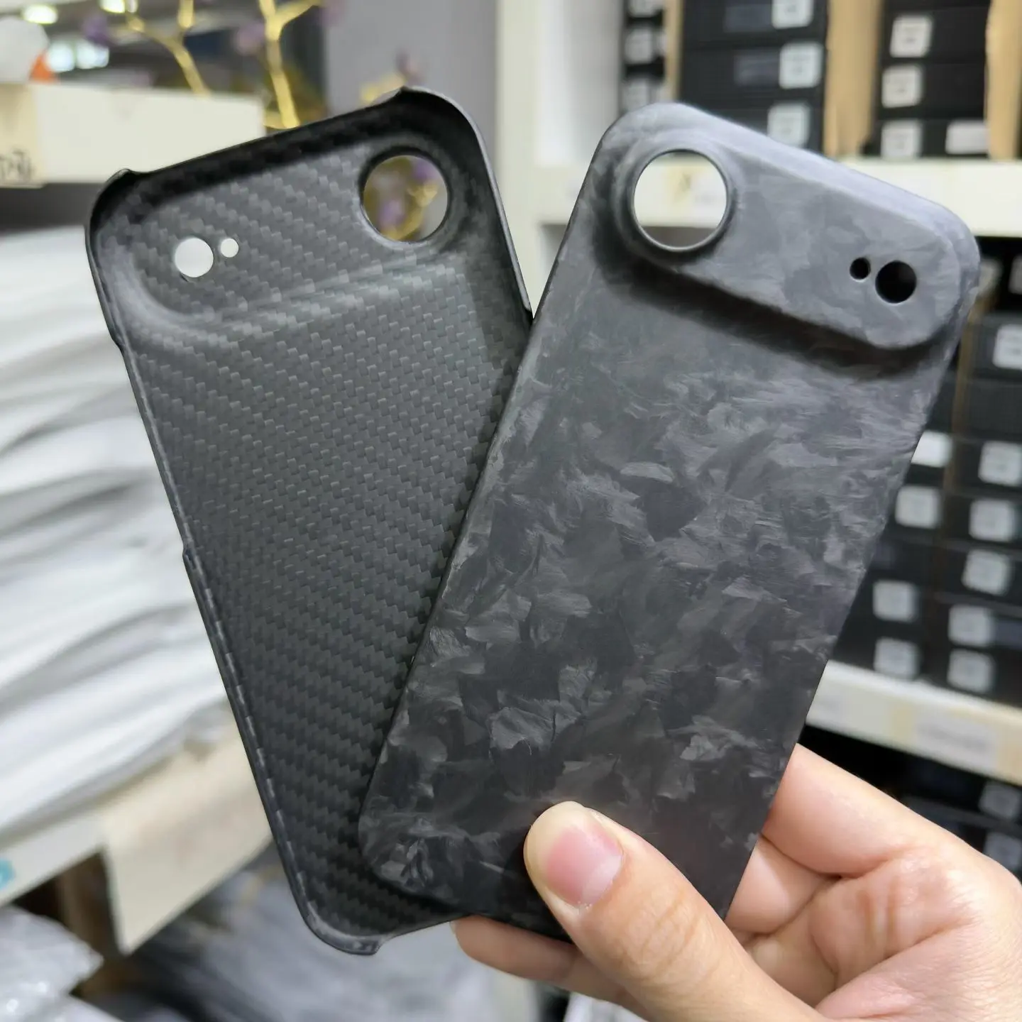 Genuine Forged Carbon Fiber Slim Case for iPhone Air iPhoneAir Ultra Thin Hard Matte Glossy Forging Armor Back Cover
Genuine Forged Carbon Fiber Slim Case for iPhone Air iPhoneAir Ultra Thin Hard Matte Glossy Forging Armor Back Cover