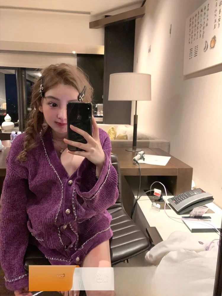 DOGGYQIN бархатный свитер, кардиган, женский свободный пушистый топ с v-образным вырезом, универсальный осенний модный повседневный удобный полиэстер, смесь шерсти
DOGGYQIN бархатный свитер, кардиган, женский свободный пушистый топ с v-образным вырезом, универсальный осенний модный повседневный удобный полиэстер, смесь шерсти