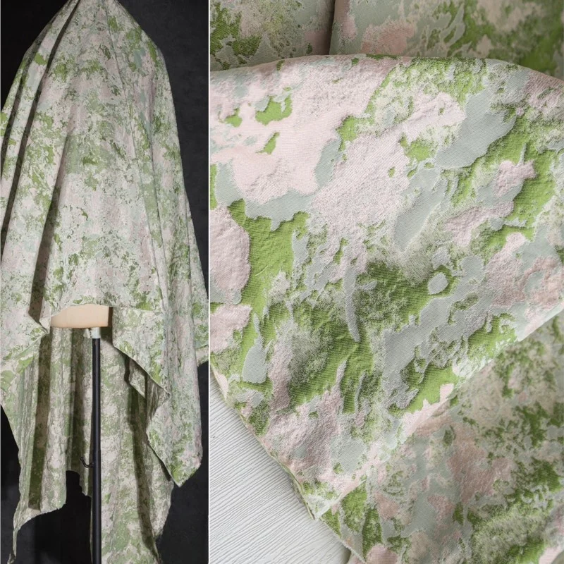 Pink and green jacquard fabric with mottled three-dimensional embossed relief for a skirt coat designer clothing
Pink and green jacquard fabric with mottled three-dimensional embossed relief for a skirt coat designer clothing