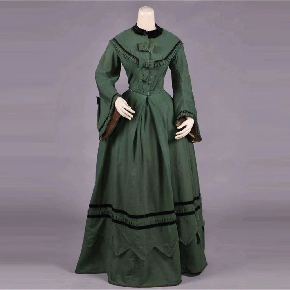 1850s Walking Day Dress Victorian Edwardian Duchess Afternoon Costume Colonial Civil War Southern Belle Green Ball Gown
1850s Walking Day Dress Victorian Edwardian Duchess Afternoon Costume Colonial Civil War Southern Belle Green Ball Gown