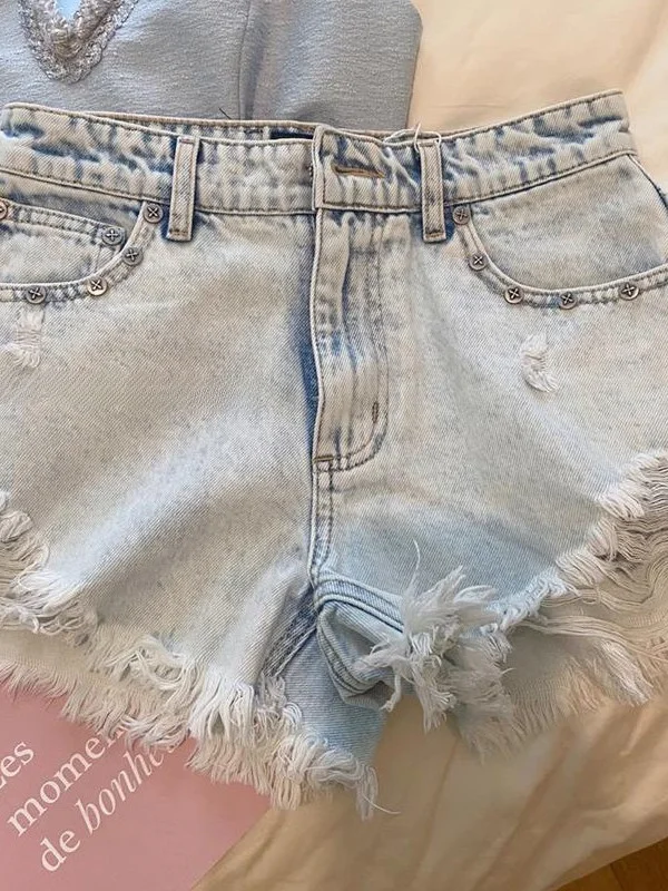 plus Size Denim Shorts High Waist A-Line Hot Pants Summer Commute Style Washed Embroidered Frayed Korean Version Wide Leg Jeans
plus Size Denim Shorts High Waist A-Line Hot Pants Summer Commute Style Washed Embroidered Frayed Korean Version Wide Leg Jeans