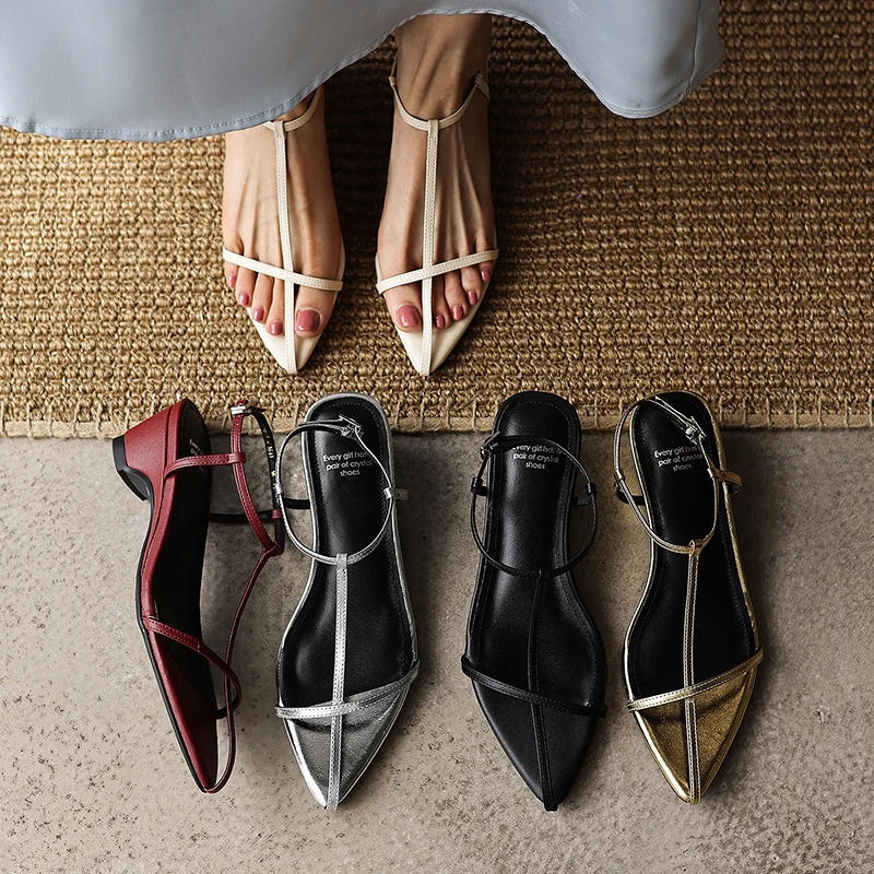 Women's New Summer Leather Pointed, Simple, Breathable, Elastic Buckle, Mid Heel Temperament, Exposed Toe Fashion Shoes, Sandals
Women's New Summer Leather Pointed, Simple, Breathable, Elastic Buckle, Mid Heel Temperament, Exposed Toe Fashion Shoes, Sandals