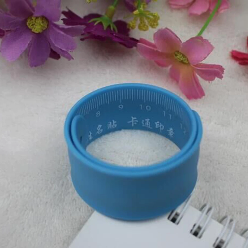 12 Pcs Silicone Colorful Bracelets for Kids Safe Flexible Party Favors Birthday Prizes Student Rewards Goodie Bags Kid
12 Pcs Silicone Colorful Bracelets for Kids Safe Flexible Party Favors Birthday Prizes Student Rewards Goodie Bags Kid