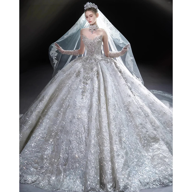 White Glittery Sequins Puffy Ball Gown Wedding Dress for Church Weddings Strapless Sweetheart Neck Bridal Dress Customized
White Glittery Sequins Puffy Ball Gown Wedding Dress for Church Weddings Strapless Sweetheart Neck Bridal Dress Customized