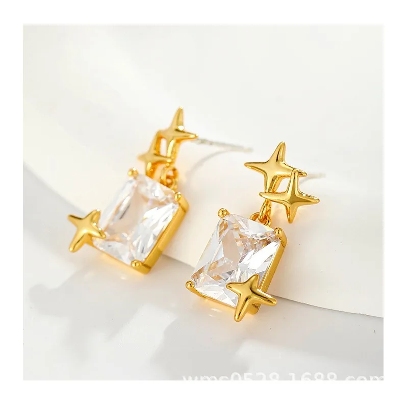 Stud Earrings Star Fashion Copper Plated Real Gold Inlaid Zircon Needle Qingdao Jewelry Women's Earrings Earrings
Stud Earrings Star Fashion Copper Plated Real Gold Inlaid Zircon Needle Qingdao Jewelry Women's Earrings Earrings