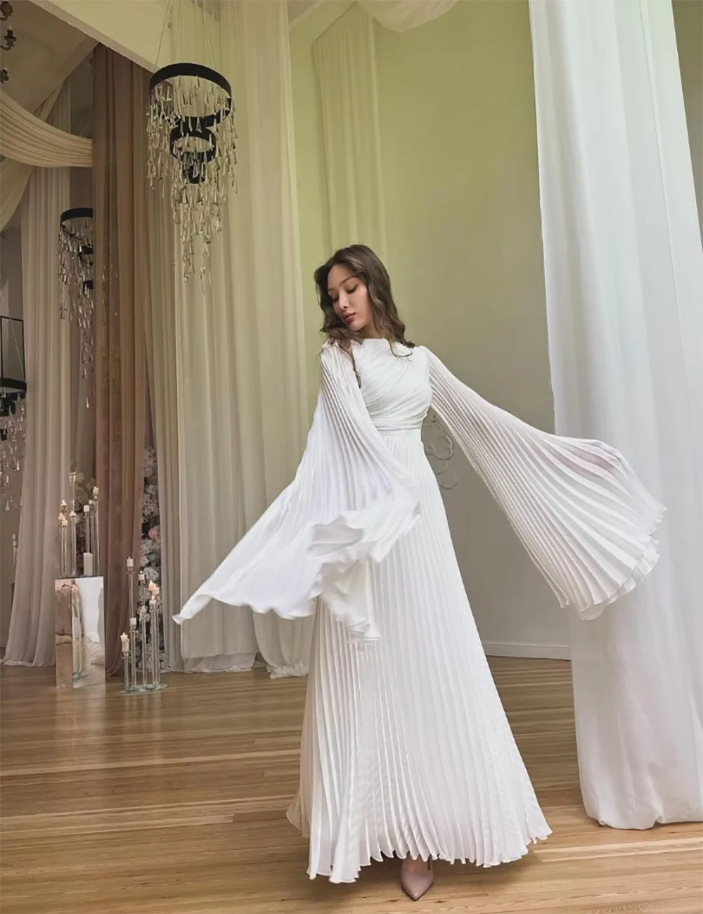 Long Sleeves Prom Dresses Formal Occasion Evening Dresses O-Neck Pleated Floor Length Party Dresses Customized
Long Sleeves Prom Dresses Formal Occasion Evening Dresses O-Neck Pleated Floor Length Party Dresses Customized