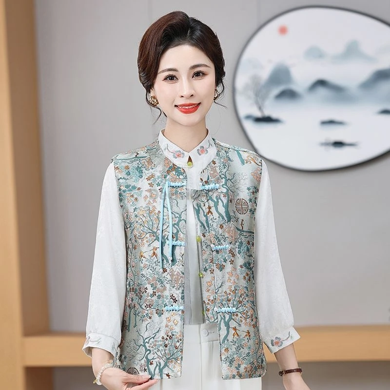 Chinese style spring Summber women embroidered patchwork vest cheongsam collar buckle lady versatile sleeveless jacquard coat
Chinese style spring Summber women embroidered patchwork vest cheongsam collar buckle lady versatile sleeveless jacquard coat