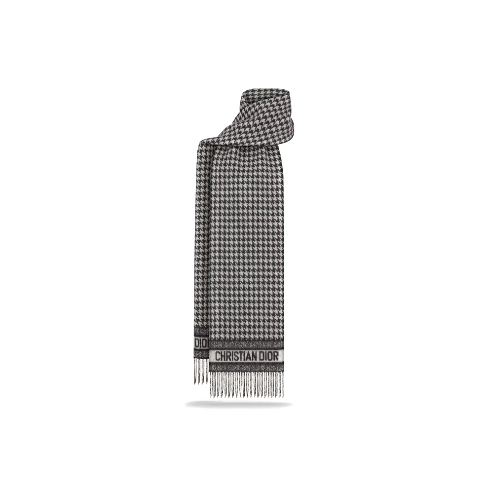 DIOR Knit Scarves Women's Black 35MON201I001-C089
DIOR Knit Scarves Women's Black 35MON201I001-C089