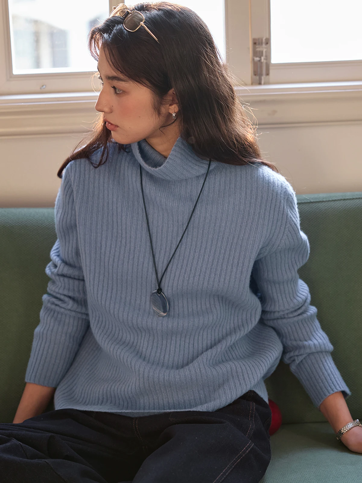 Solighter 00: Новая женская вязаная водолазка из шерсти с высоким воротником, мягкая, теплая, модная, для осени и зимы, для повседневной носки
Solighter 00: Новая женская вязаная водолазка из шерсти с высоким воротником, мягкая, теплая, модная, для осени и зимы, для повседневной носки