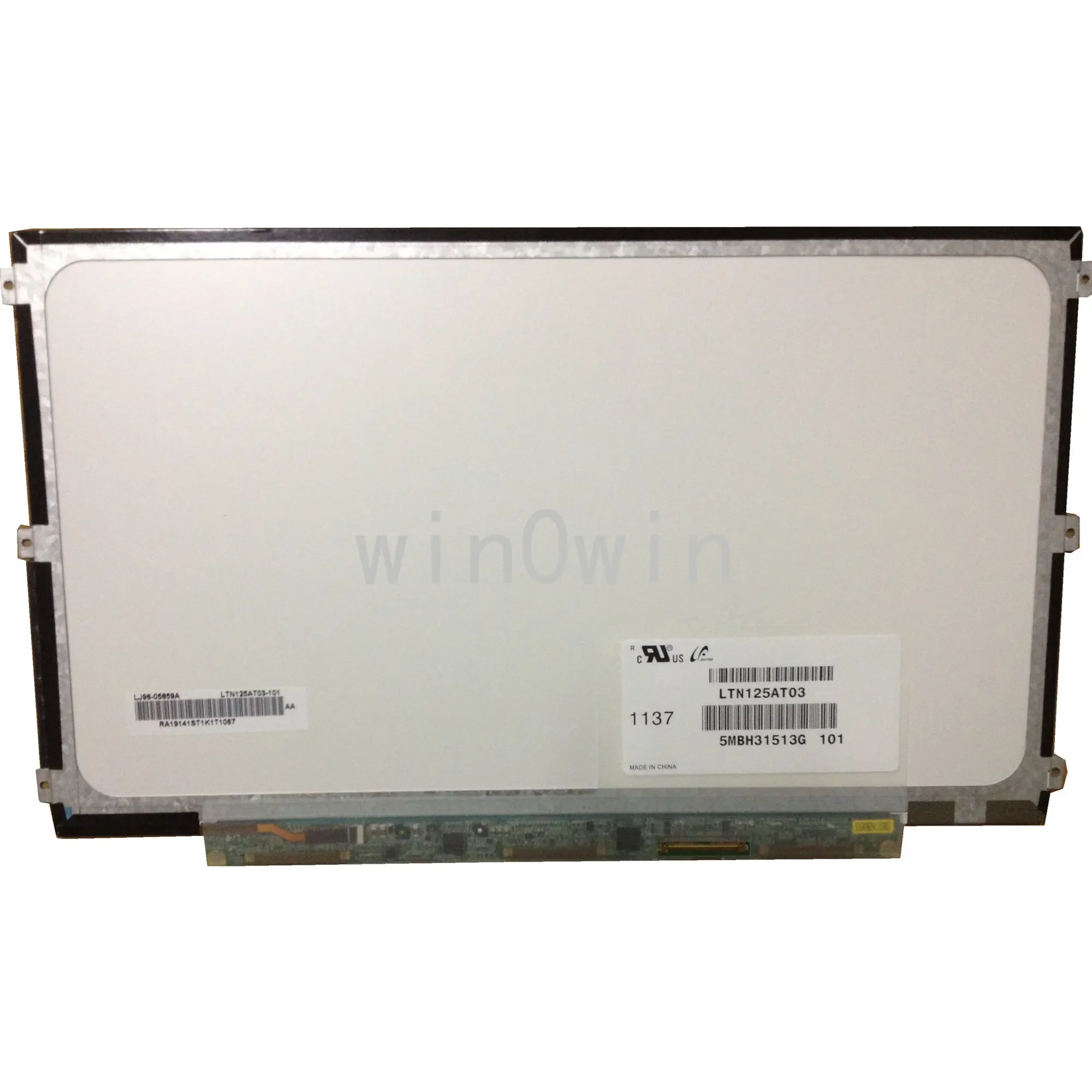 LTN125AT03 fit B125XW03 LTN125AT01 401 201 LP125WH2 TLB1 B125XW01 V.0 LCD Laptop LED Display Screen Left+Right 3 screw holes
LTN125AT03 fit B125XW03 LTN125AT01 401 201 LP125WH2 TLB1 B125XW01 V.0 LCD Laptop LED Display Screen Left+Right 3 screw holes