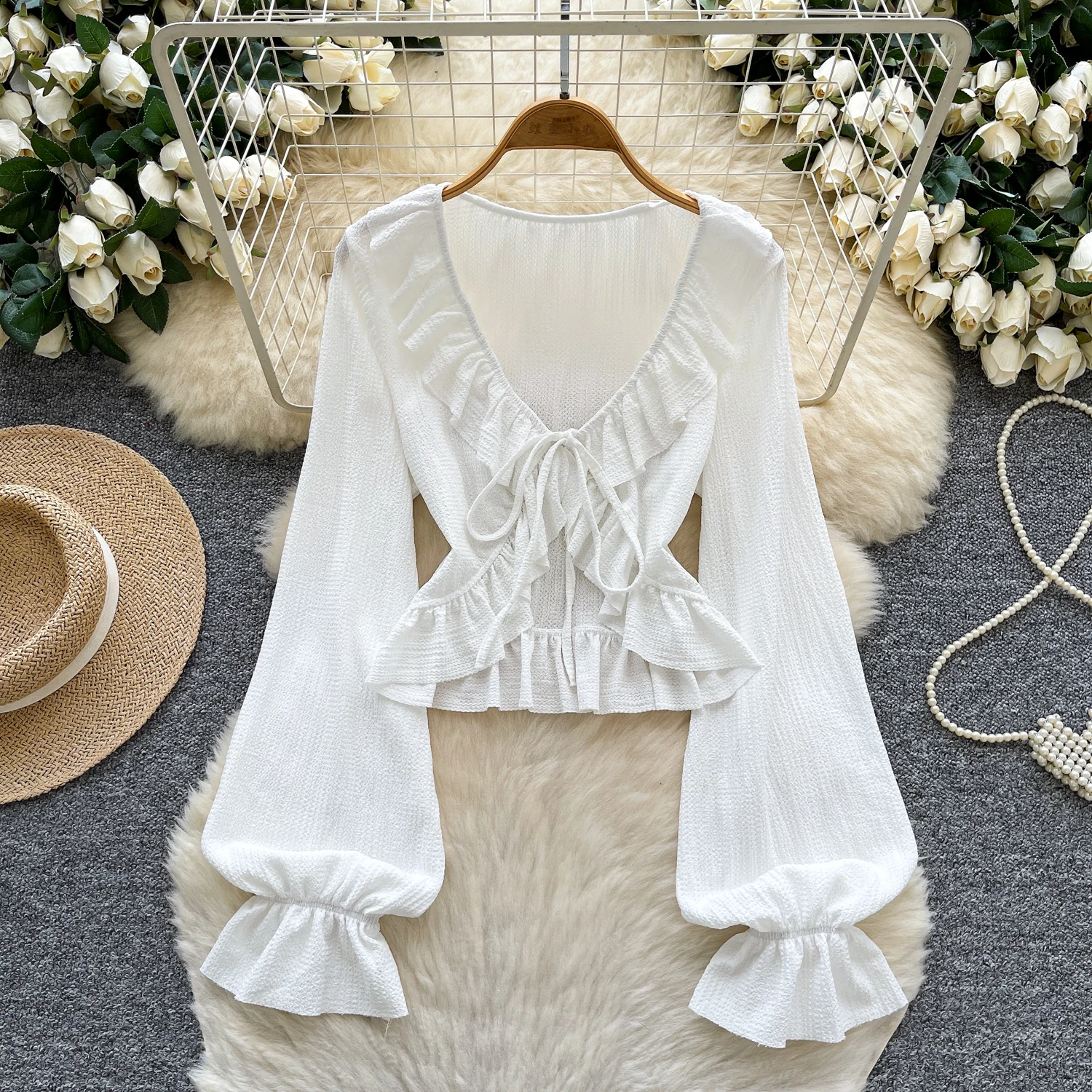 Сексуальные тонкие майки с расклешенными рукавами на шнуровке и длинными рукавами, шикарные женские вечерние топы Y2k, женская одежда
Сексуальные тонкие майки с расклешенными рукавами на шнуровке и длинными рукавами, шикарные женские вечерние топы Y2k, женская одежда